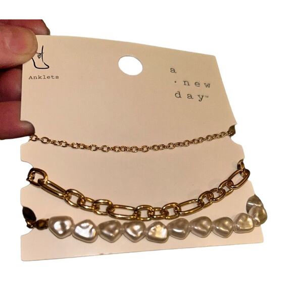 Target a new day 3 piece ankle bracelets anklets Gold And Pearls - Picture 2 of 3